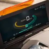 Galleri foto GALERI: Skuter Listrik Futuristis BMW CE 04