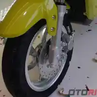 Galleri foto ECGO 2, Motor Listrik Baru Hanya Rp 6,9 Juta di GIIAS 2019