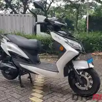 Galleri foto GALERI: Motor Listrik Polytron Evo Electric, Punya Fitur Radio