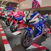 Galleri foto FOTO: Motor Balap Dunia Bertebaran di EICMA 2025, Apa Saja?