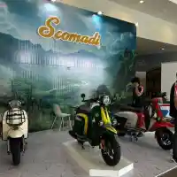 Galleri foto FOTO: Motor Retro hingga Listrik Warnai Pameran GIIAS Makassar 2025 Galleri foto FOTO: Motor Retro hingga Listrik Warnai Pameran GIIAS Makassar 2025