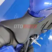 Galleri foto FOTO: Yamaha R25 2025, Generasi Ketiga yang Makin Sangar