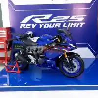 Galleri foto FOTO: Yamaha R25 2025, Generasi Ketiga yang Makin Sangar