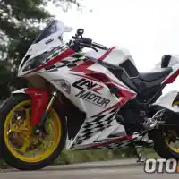 Galleri foto Modifikasi Kawasaki Ninja 250, Bukan Sekadar Manekin Bengkel