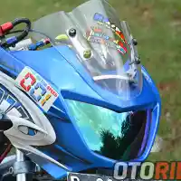 Galleri foto Modifikasi Kawasaki Ninja R 2011, Gaya Street Racing Klimis