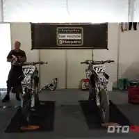 Galleri foto Hebohnya Kejuaraan Motocross Dunia MXGP Di Semarang, Beginilah Suasana Paddock Pembalap