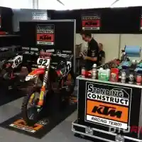 Galleri foto Hebohnya Kejuaraan Motocross Dunia MXGP Di Semarang, Beginilah Suasana Paddock Pembalap