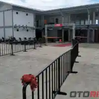 Galleri foto GALERI: Intip Paddock Tim WSBK 2021 dan Trek Sirkuit Mandalika Galleri foto GALERI: Intip Paddock Tim WSBK 2021 dan Trek Sirkuit Mandalika