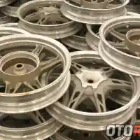 Galleri foto Begini Proses Panjang Pembuatan Pelek Aftermarket Berstandar SNI