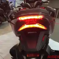 Galleri foto GALERI: Tampilan Terbaru Skutik Besar Honda Forza 250