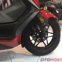 Galleri foto GALERI: Tampilan Terbaru Skutik Besar Honda Forza 250