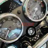 Galleri foto FOTO: Detail Perbedaan Kawasaki W230 dan MEGURO S1