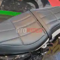 Galleri foto FOTO: Detail Perbedaan Kawasaki W230 dan MEGURO S1