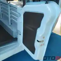 Galleri foto GALERI: Motor Listrik Roda Tiga Tampilan Bajaj Piaggio Ape E-City Galleri foto GALERI: Motor Listrik Roda Tiga Tampilan Bajaj Piaggio Ape E-City