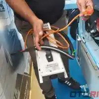 Galleri foto GALERI: Motor Listrik Roda Tiga Tampilan Bajaj Piaggio Ape E-City Galleri foto GALERI: Motor Listrik Roda Tiga Tampilan Bajaj Piaggio Ape E-City