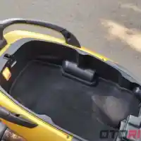 Galleri foto VIDEO: Piaggio MP3 500 HPE Sport Advance Review dan First Ride | OtoRider