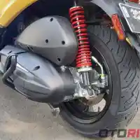 Galleri foto VIDEO: Piaggio MP3 500 HPE Sport Advance Review dan First Ride | OtoRider