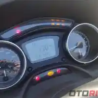 Galleri foto VIDEO: Piaggio MP3 500 HPE Sport Advance Review dan First Ride | OtoRider