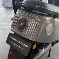 Galleri foto FOTO: Polytron Fox 200, Motor Listrik Rp 11,5 Juta untuk Perempuan Aktif