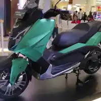 Galleri foto FOTO: Motor Listrik Kelas Premium Polytron Fox 500