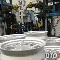 Galleri foto Begini Proses Panjang Pembuatan Pelek Aftermarket Berstandar SNI