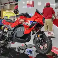 Galleri foto FOTO: QJ Motor SRK 150 Cito yang Tampil Perdana di Jakarta Fair 2025