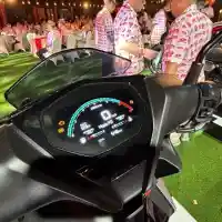 Galleri foto FOTO: Detail Viento 180, Skutik Sporty Termurah dari QJMotor
