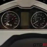 Galleri foto GALERI: Qooder, Skuter Matik Roda Empat (21 Foto)