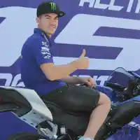 Galleri foto Galeri Foto: Launching Yamaha All New R15 Plus, Aksi Maverick Vinales di Sentul