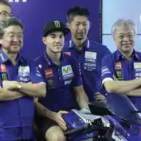 Galleri foto Galeri Foto: Launching Yamaha All New R15 Plus, Aksi Maverick Vinales di Sentul