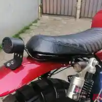 Galleri foto Yamaha R25 Disulap Jadi Tracker? Jarang-jarang, Nih!