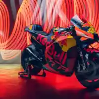 Galleri foto GALERI: Livery MotoGP 2020 Tim Red Bull KTM Factory dan Tech3