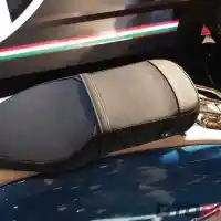 Galleri foto GALERI: Skuter Berpenampilan Klasik Royal Alloy TG300 Galleri foto GALERI: Skuter Berpenampilan Klasik Royal Alloy TG300