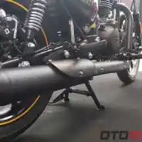 Galleri foto GALERI: Motor Retro Cruiser Royal Enfield Meteor 350 (20 Foto)