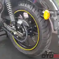 Galleri foto GALERI: Motor Retro Cruiser Royal Enfield Meteor 350 (20 Foto)