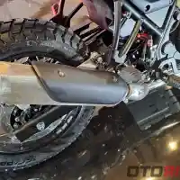 Galleri foto GALERI: Bergaya Scrambler, Ini Detail Tampilan Royal Enfield Scram 411