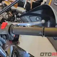 Galleri foto GALERI: Bergaya Scrambler, Ini Detail Tampilan Royal Enfield Scram 411