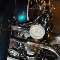 Galleri foto FOTO: Royal Enfield Classic 350, Tetap Ikonik dengan Teknologi Modern