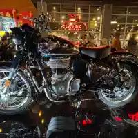 Galleri foto FOTO: Royal Enfield Classic 350, Tetap Ikonik dengan Teknologi Modern
