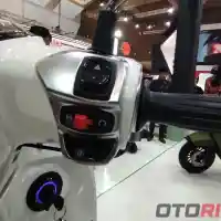 Galleri foto GALERI: MBP SC125RE, Skuter Klasik Bergaya Eropa