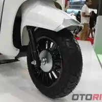 Galleri foto GALERI: MBP SC125RE, Skuter Klasik Bergaya Eropa