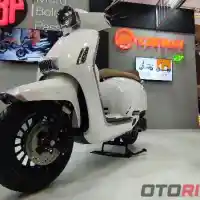 Galleri foto GALERI: MBP SC125RE, Skuter Klasik Bergaya Eropa