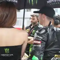 Galleri foto Galeri: Umbrella Girls Litar Sepang Turunkan Tensi Kompetisi