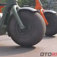 Galleri foto GALERI: Skooth K1S Generasi Ketiga, Skuter Listrik Gambot (20 Foto)