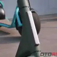 Galleri foto GALERI: Skooth K1S Generasi Ketiga, Skuter Listrik Gambot (20 Foto)