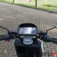 Galleri foto Galeri: Skuter Listrik NIU NGT (21 Foto)