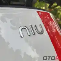 Galleri foto Galeri: Skuter Listrik NIU NGT (21 Foto)