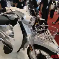 Galleri foto GALERI: Motor Listrik Bergaya Klasik, SM Sport E-Classic