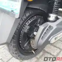 Galleri foto GALERI: Smoot Tempur, Motor Listrik Rp 15 Jutaan yang Bisa Swap Baterai Galleri foto GALERI: Smoot Tempur, Motor Listrik Rp 15 Jutaan yang Bisa Swap Baterai