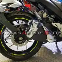Galleri foto GALERI: Suzuki Gixxer SF 250, Tampil Tajam dan Sporty